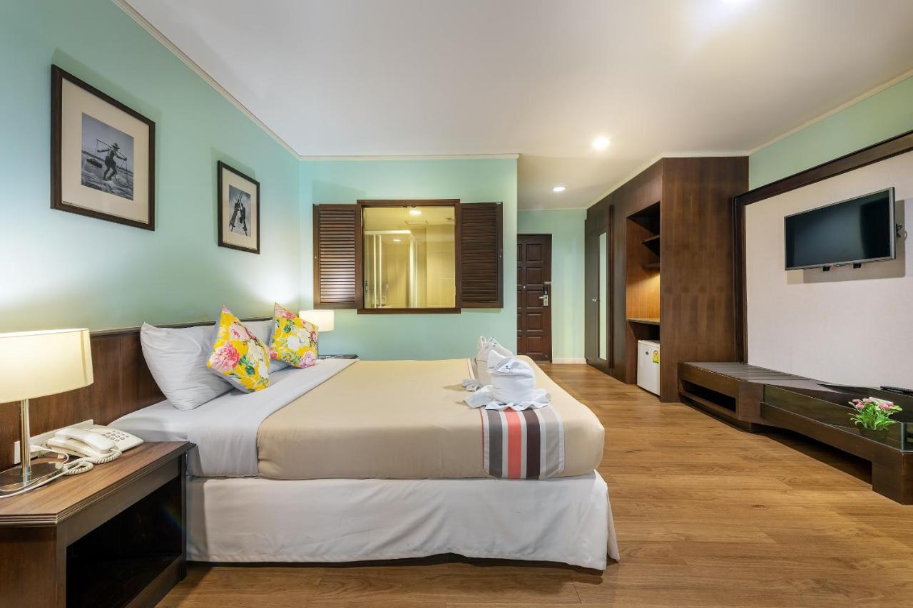 The Jomtien Twelve Hotel Exterior foto