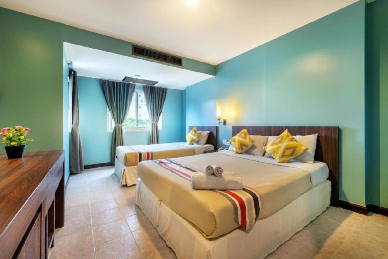The Jomtien Twelve Hotel Exterior foto