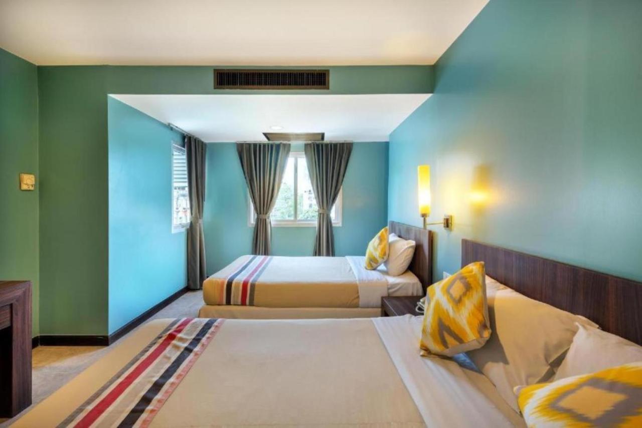 The Jomtien Twelve Hotel Exterior foto